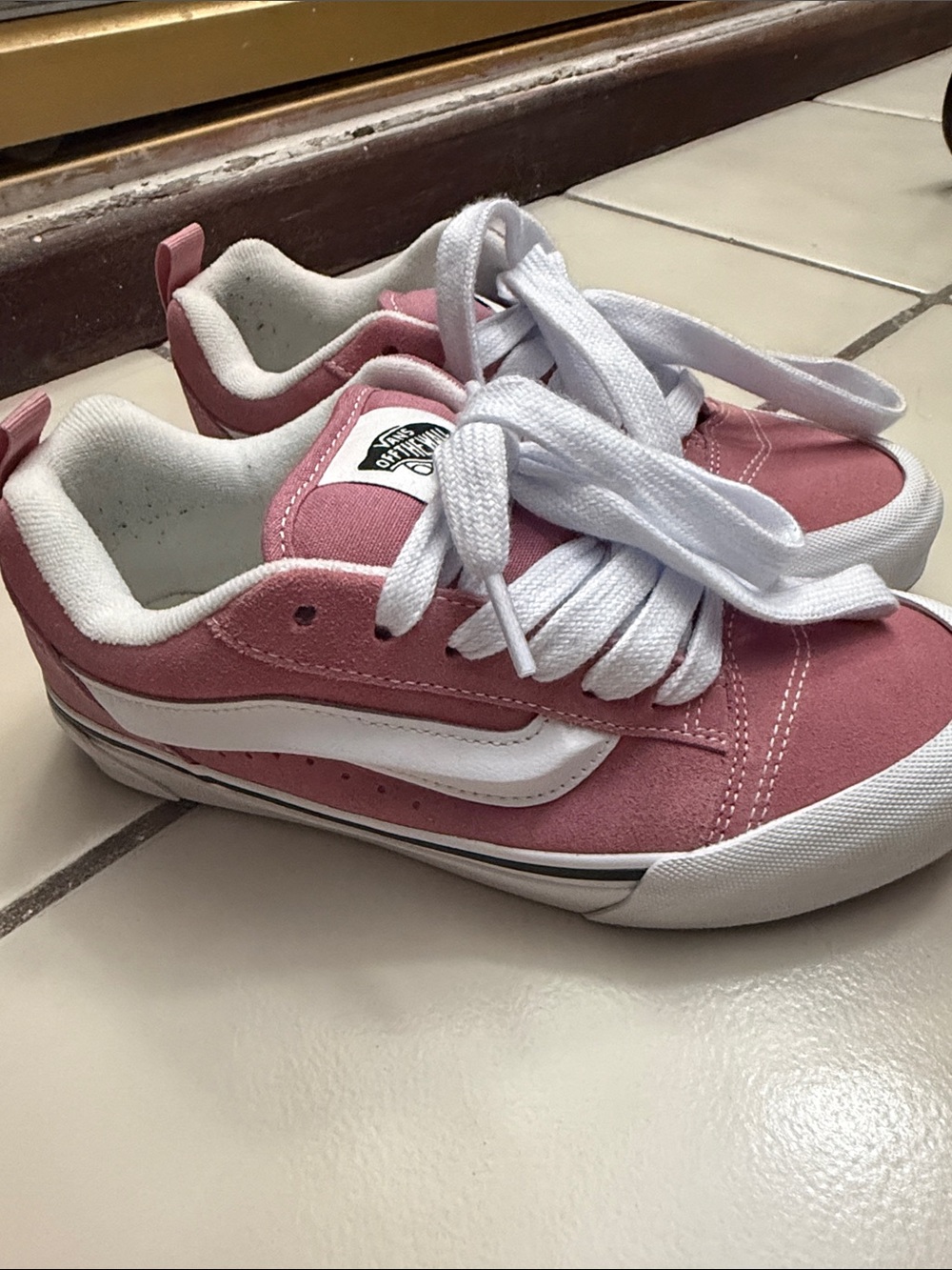 Vans Kids Pink Suede Low-Top Sneakers with White Stripe